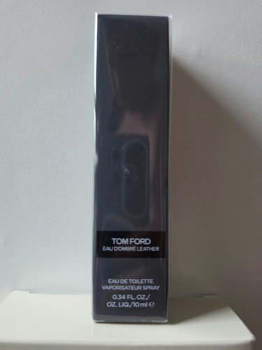 Tom ford eau dombre - eau, leather