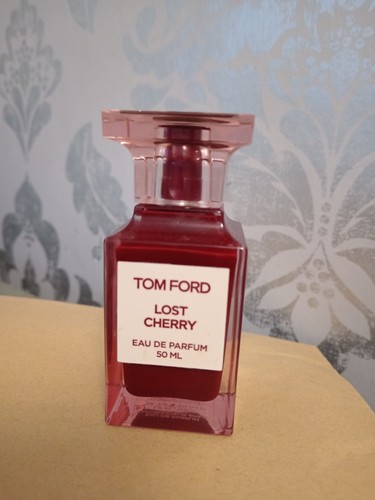 Empty bottle tom ford lost - bottle,