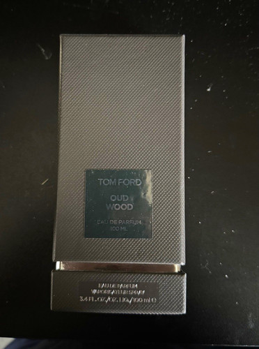 Tom ford oud wood eau - tom, de