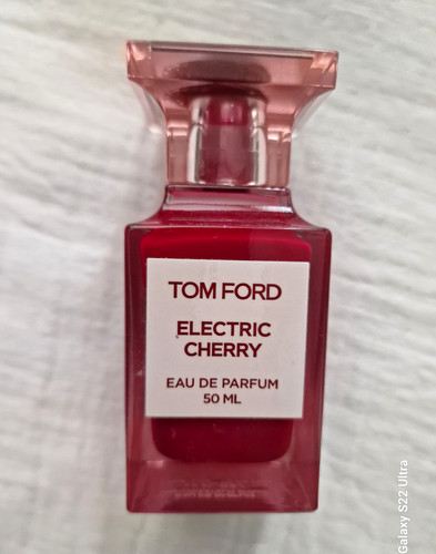 Tom ford electric - cherry, eau