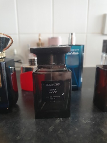 Tom ford oud wood - oud, bottle