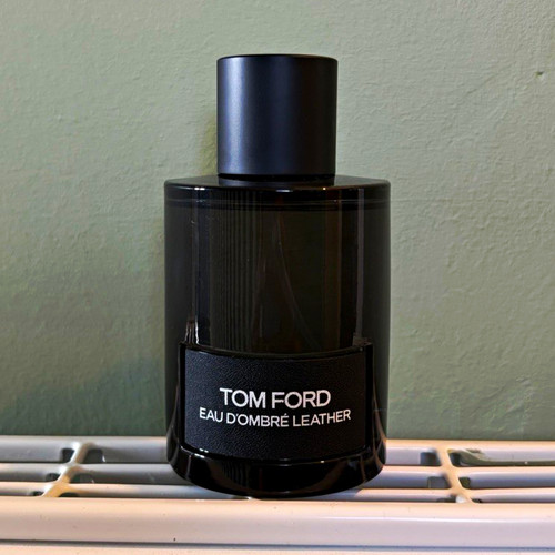 Tom ford eau ombre - ford, leather